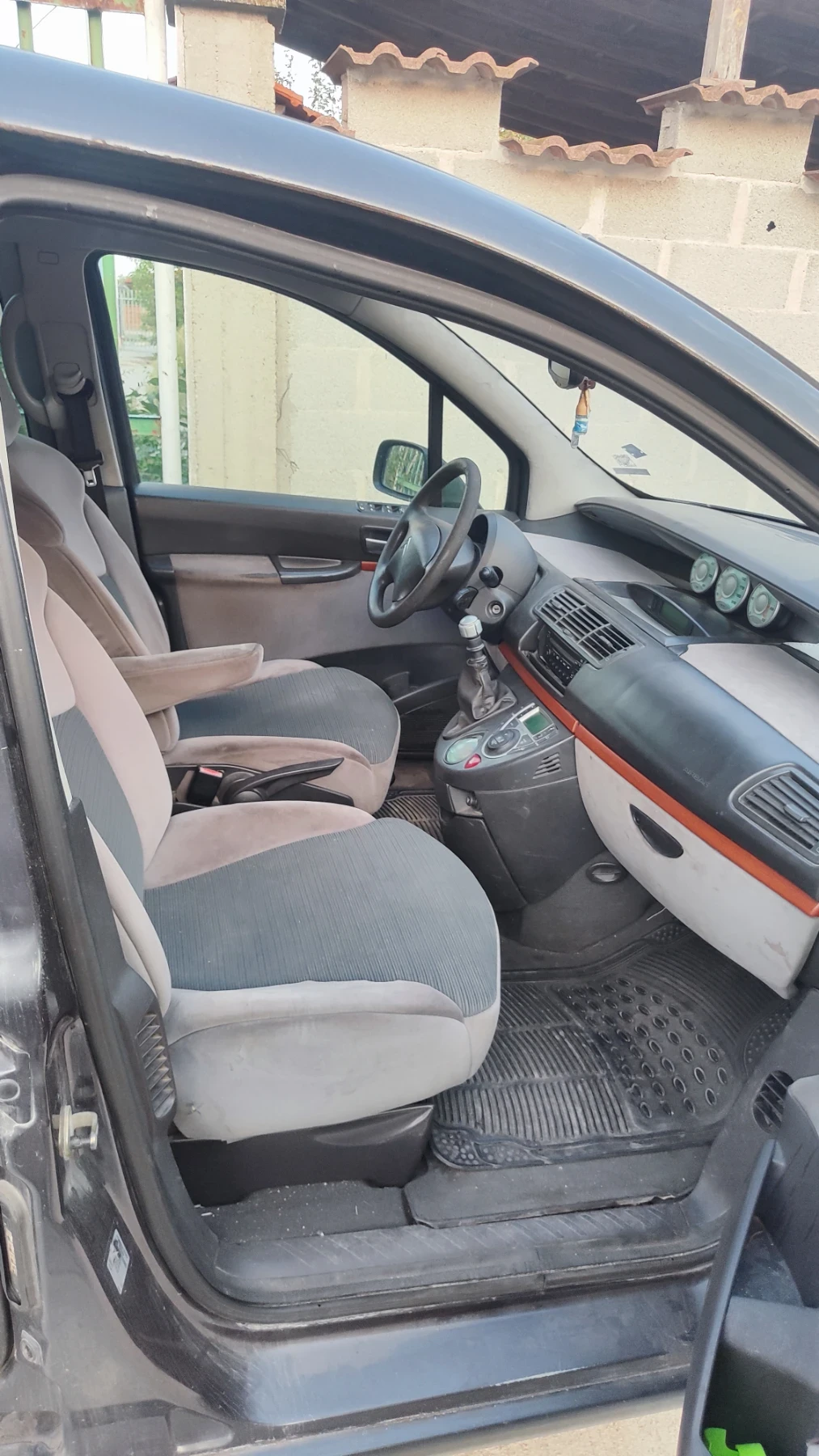 Citroen C8 Ван - изображение 5