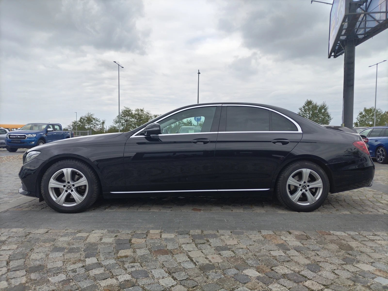 Mercedes-Benz E 220 Avangarde 9G 2.0CDI 194к.с. - изображение 4