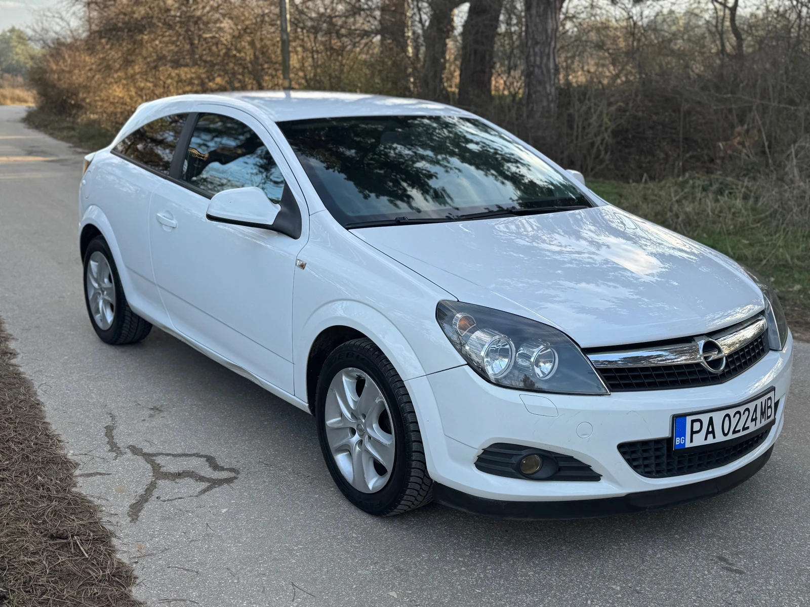 Opel Astra GTC/1.6/2010 | Mobile.bg � ����������� 3