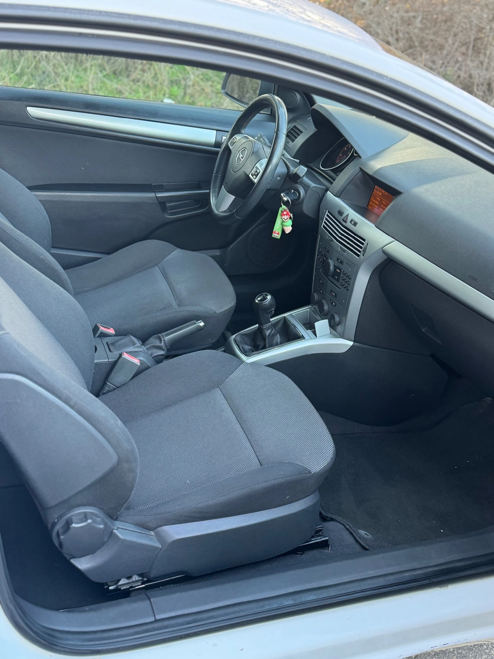 Opel Astra GTC/1.6/2010 | Mobile.bg � ����������� 9