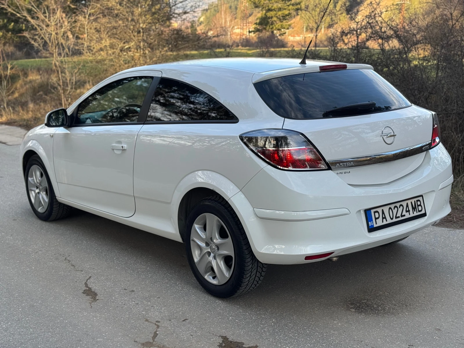 Opel Astra GTC/1.6/2010 | Mobile.bg � ����������� 4