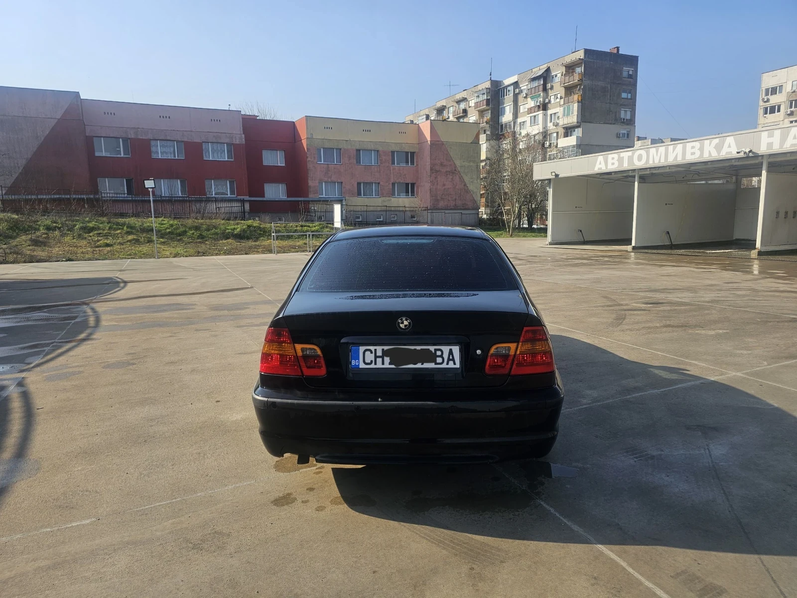 BMW 320, снимка 11 - Автомобили и джипове - 53745828