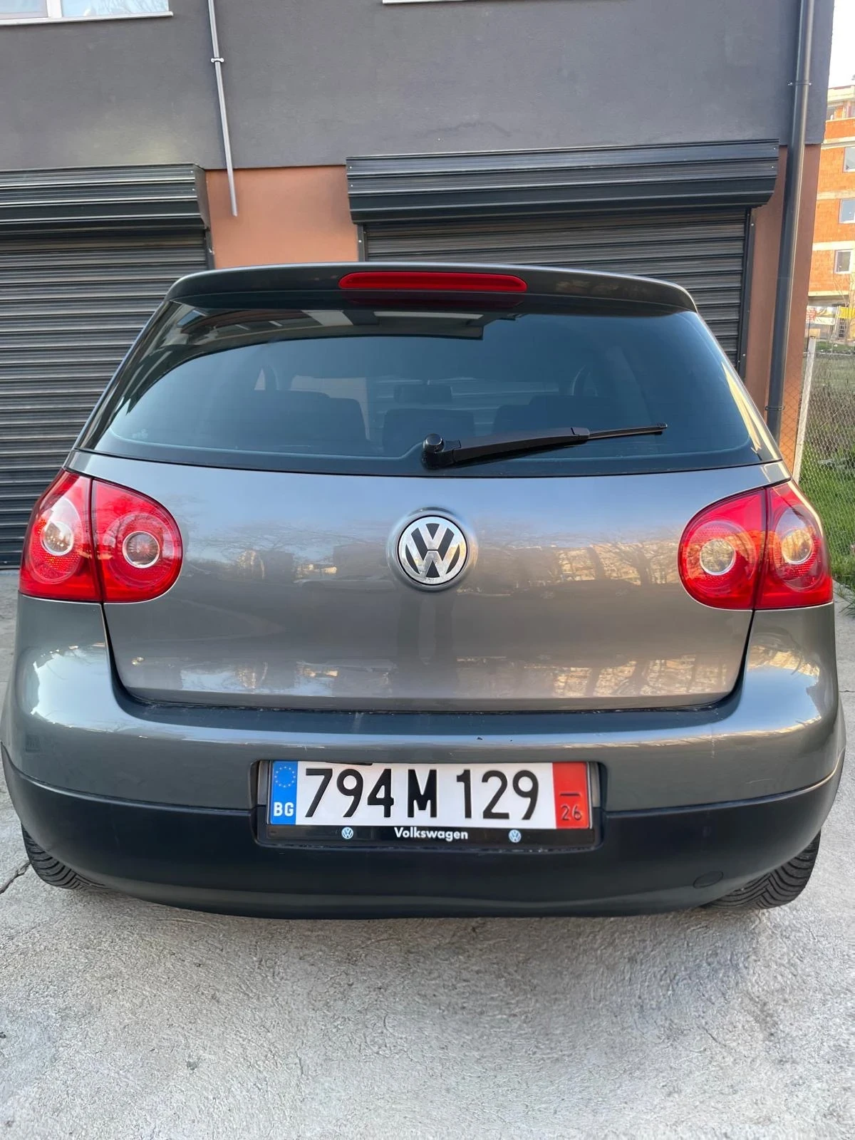 VW Golf 1.9 TDI , снимка 6 - Автомобили и джипове - 54012907