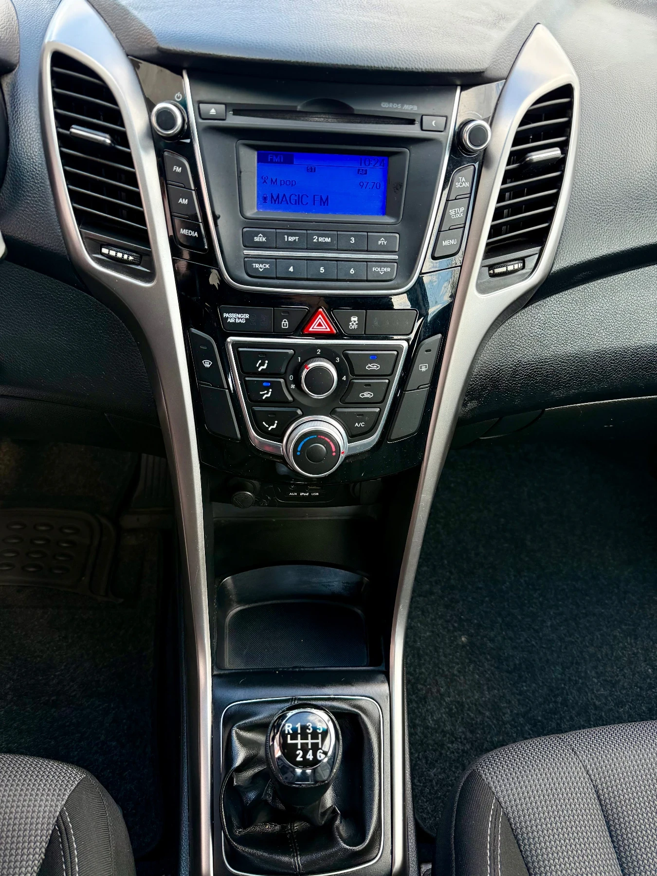 Hyundai I30 1.6 CRDI-110�� | Mobile.bg � ����������� 9