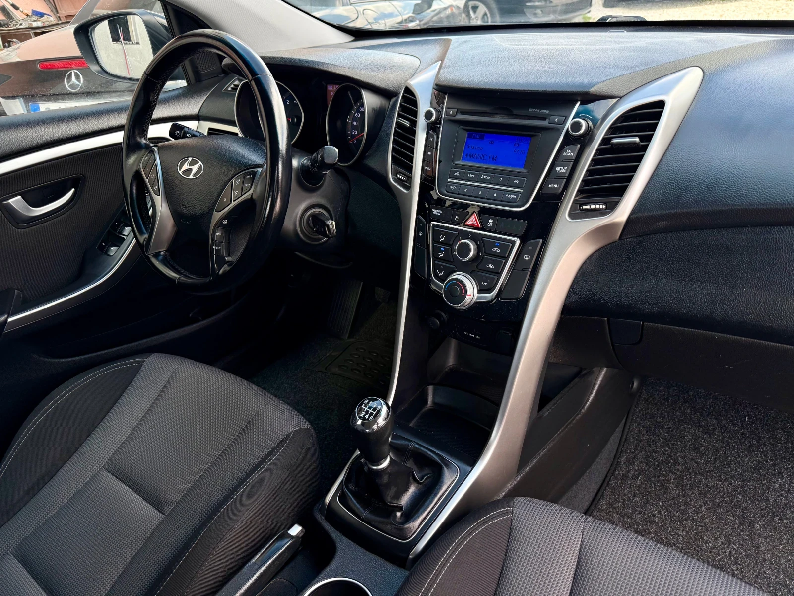 Hyundai I30 1.6 CRDI-110�� | Mobile.bg � ����������� 15