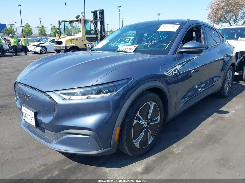 Ford Mustang Mach-E Select AWD, снимка 2 - Автомобили и джипове - 54804613