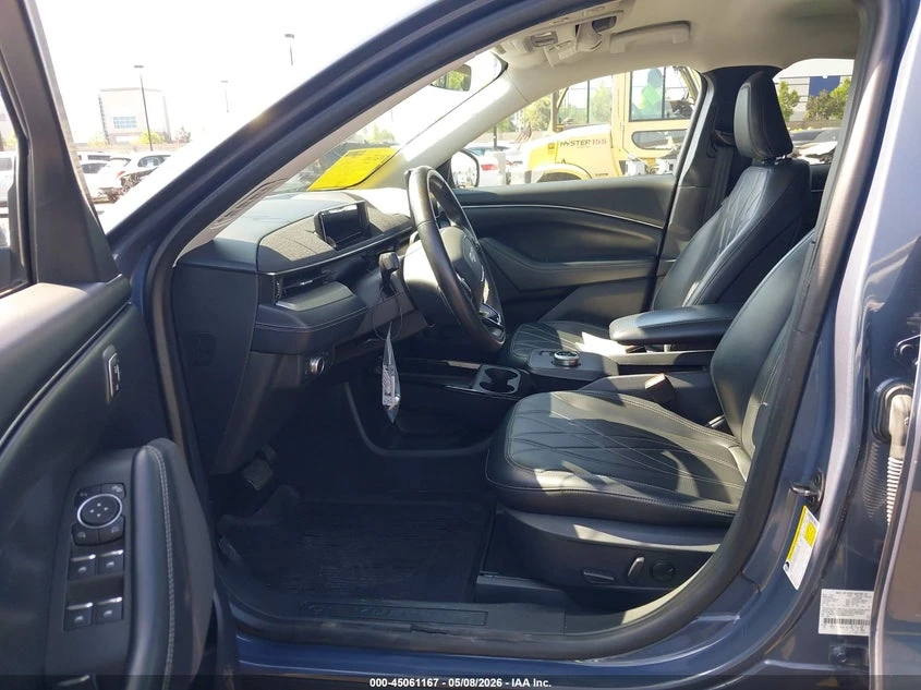 Ford Mustang Mach-E Select AWD, снимка 5 - Автомобили и джипове - 54804613