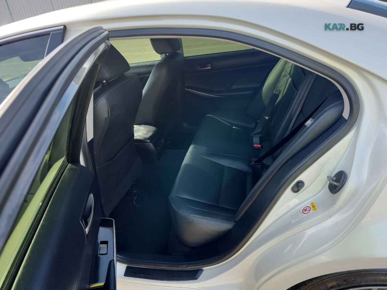 Lexus IS 300 * A��������� * (���� �� ��) | Mobile.bg � ����������� 15