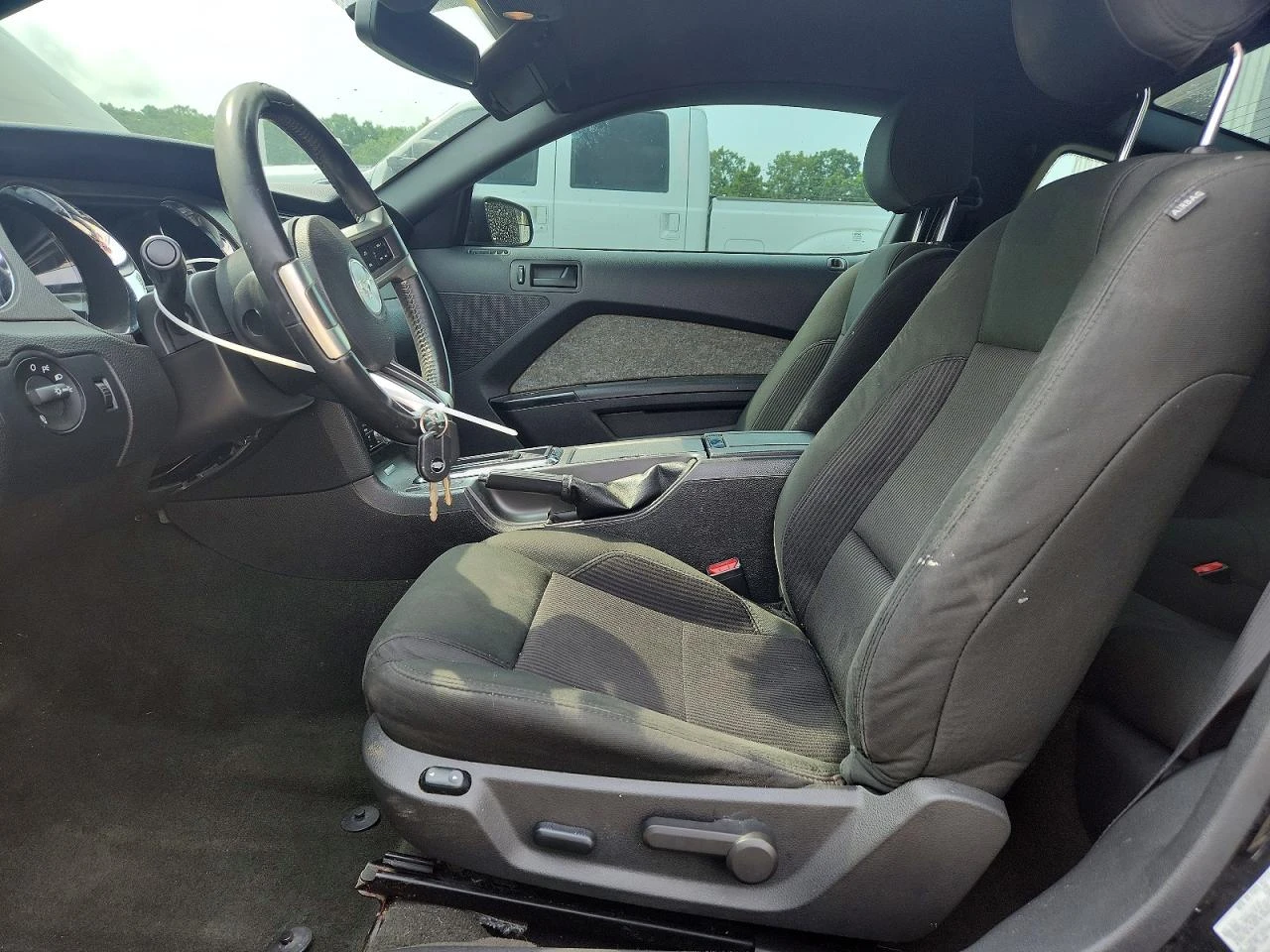 Ford Mustang 3.7l, снимка 7 - Автомобили и джипове - 55243342