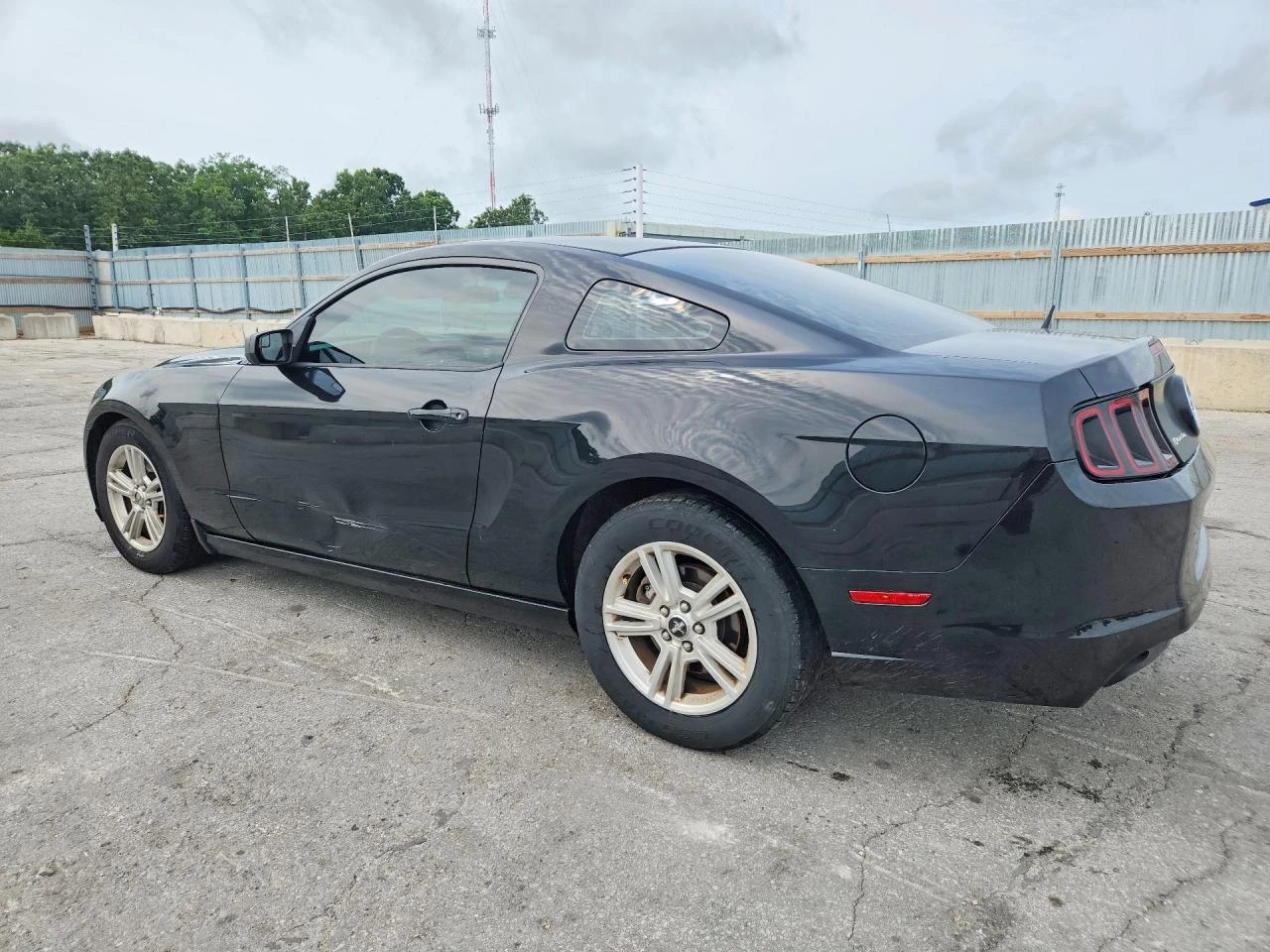 Ford Mustang 3.7l, снимка 2 - Автомобили и джипове - 55243342