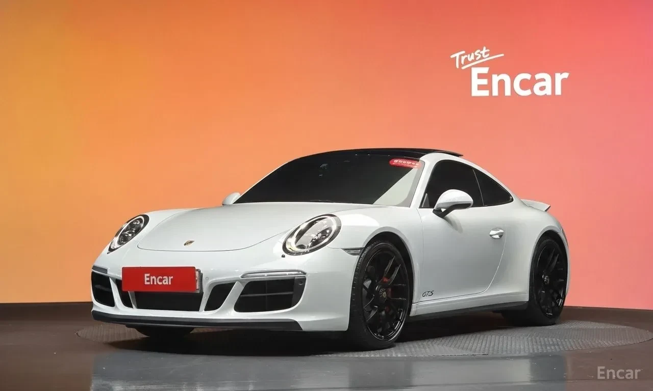 Porsche 991 Carrera GTS* Bose* Back cam* Шибидах* Chrono* 