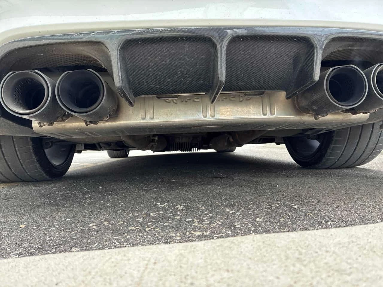 BMW M3 * 4dr Sdn * HARMAN KARDON* HEAD-UP* CARFAX *  | Mobile.bg � ����������� 15
