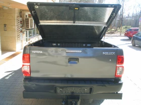 Toyota Hilux 2.5 D-4D 4x4, снимка 15