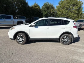Toyota Rav4 * LE * АВТОКРЕДИТ * ГЛАВНО ПРЕДСТАВИТЕЛСТВО, снимка 3