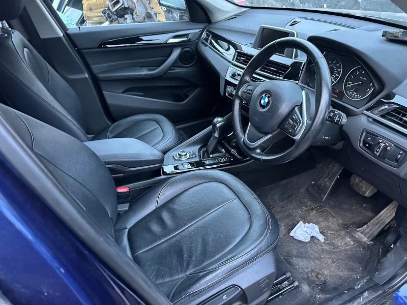 BMW X1 2.0i x-drive, снимка 7 - Автомобили и джипове - 33919104