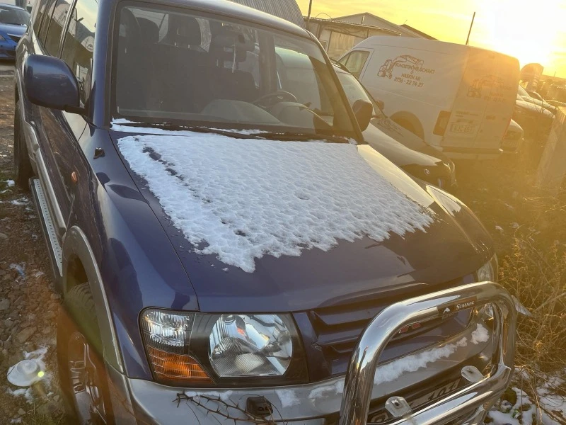 Mitsubishi Pajero, снимка 1 - Автомобили и джипове - 48127972