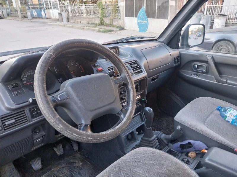 Mitsubishi Pajero, снимка 5 - Автомобили и джипове - 47681481