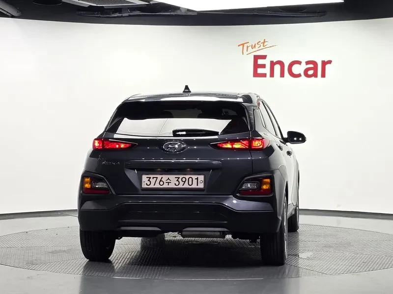 Hyundai Kona 1.6D - САМО 30% АВАНС, снимка 4 - Автомобили и джипове - 56028504