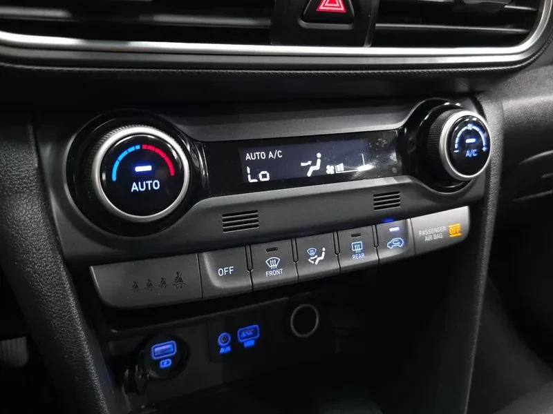 Hyundai Kona 1.6D - САМО 30% АВАНС, снимка 16 - Автомобили и джипове - 56028504