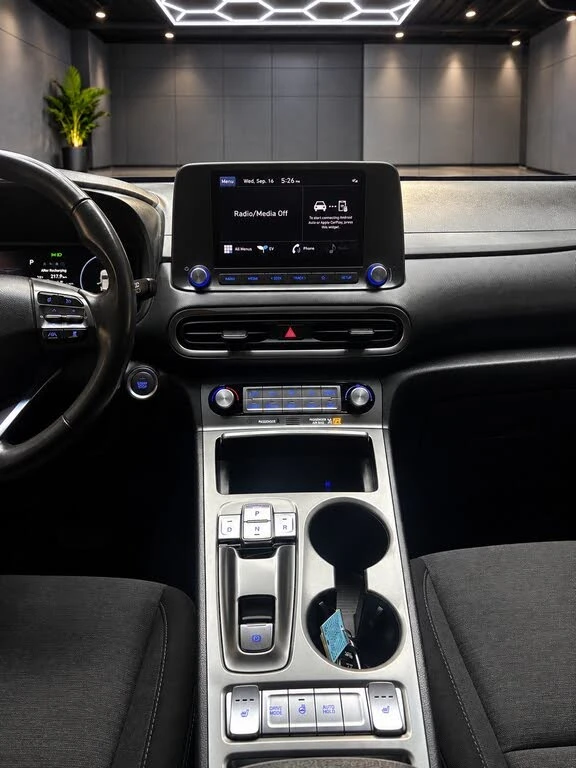 Hyundai Kona SEL* FWD* LONG RANGE* CARPLAY* ������* ������ ���� | Mobile.bg � ����������� 9