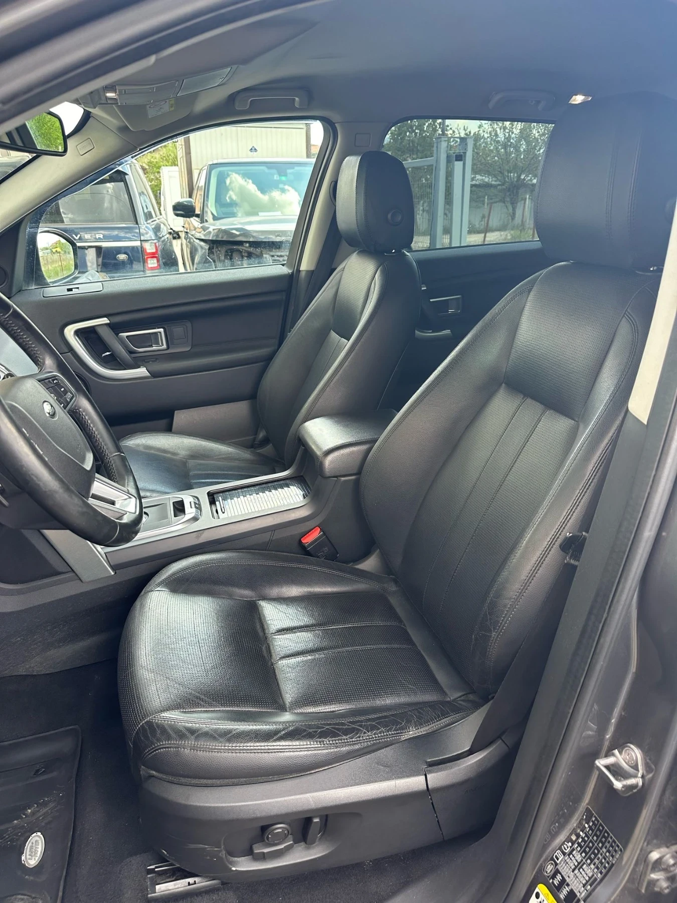 Land Rover Discovery Sport 2.0 HSE - изображение 8