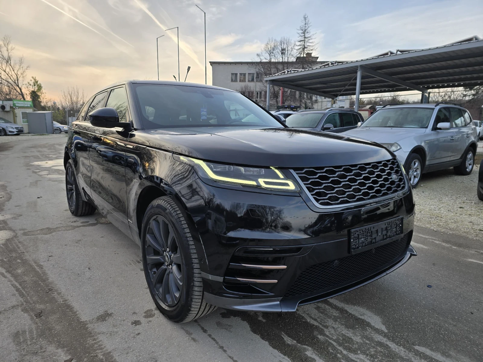 Land Rover Range Rover Velar 2.0D 240. 44 R-Dynamic  | Mobile.bg   2