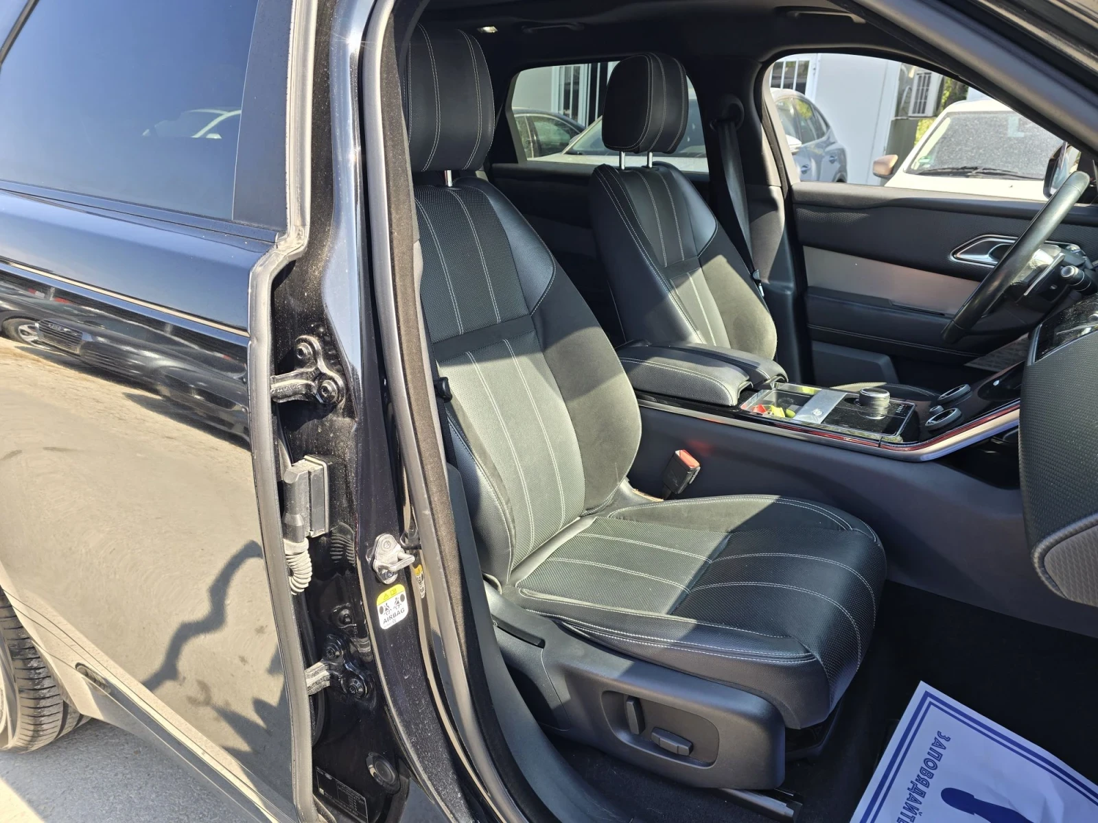 Land Rover Range Rover Velar 2.0D 240к.с 4х4 R-Dynamic , снимка 11 - Автомобили и джипове - 52629026