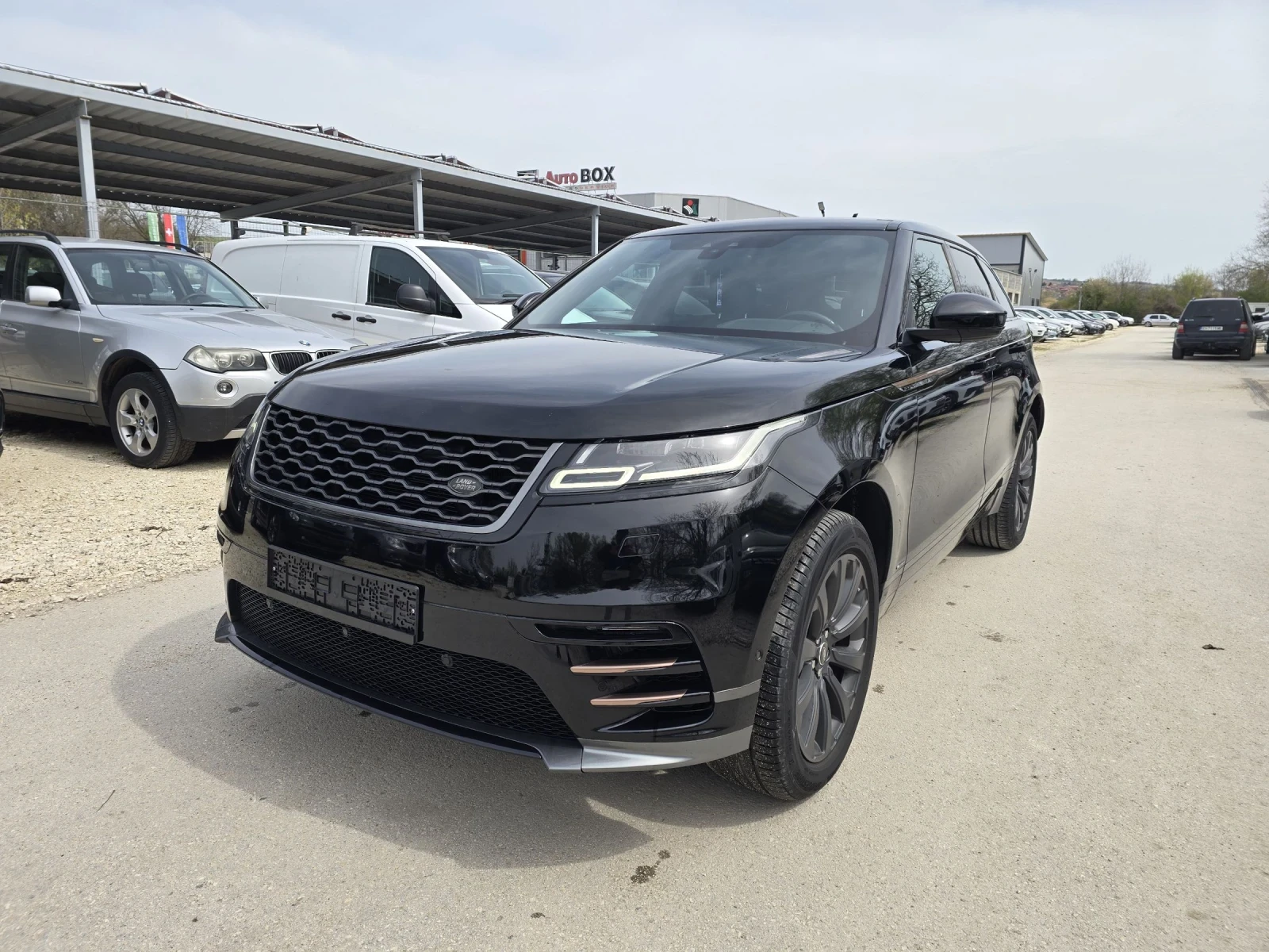Land Rover Range Rover Velar 2.0D 240к.с 4х4 R-Dynamic 