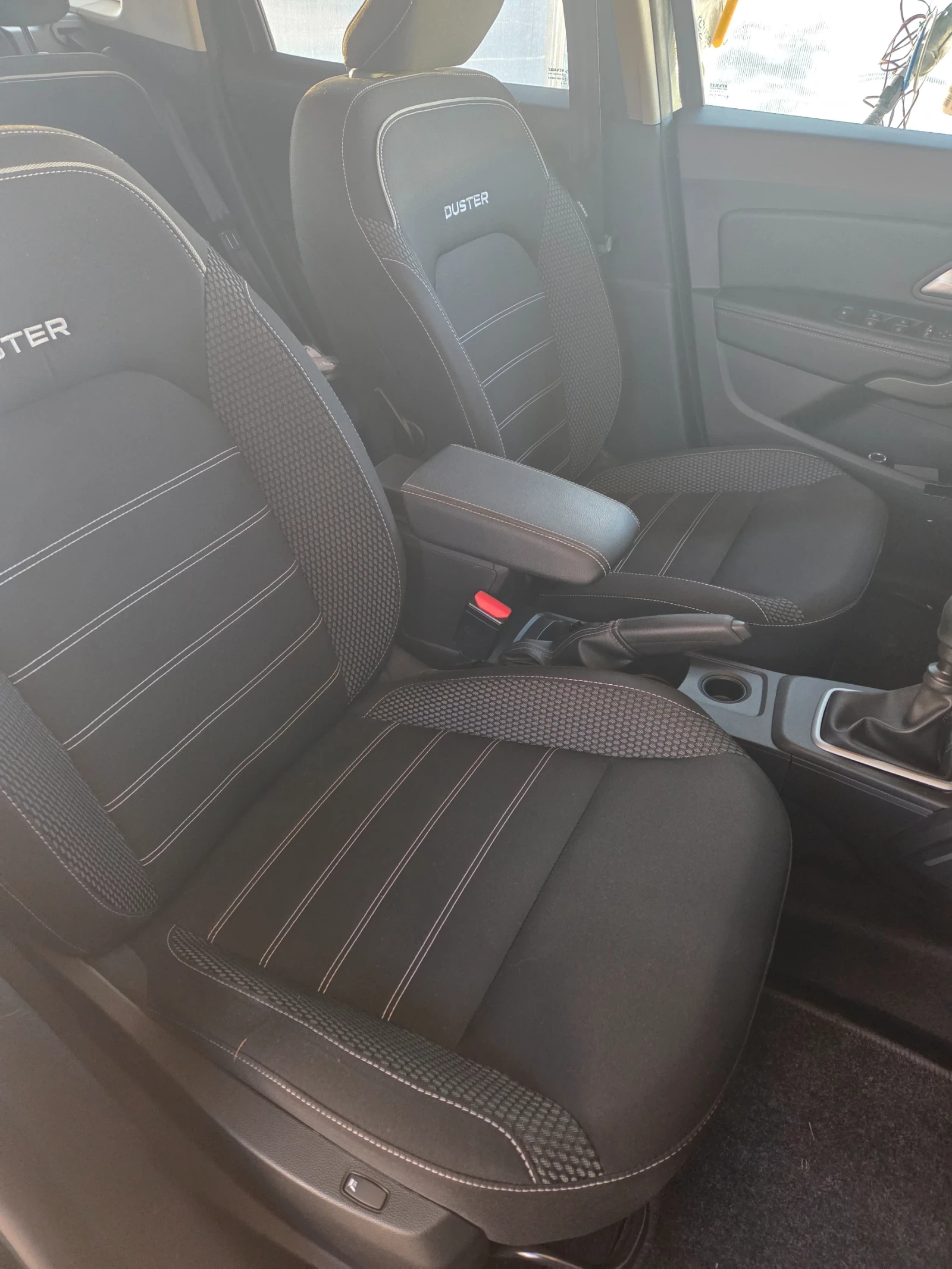 Dacia Duster 1.0 MPI  фабрична газ - изображение 7