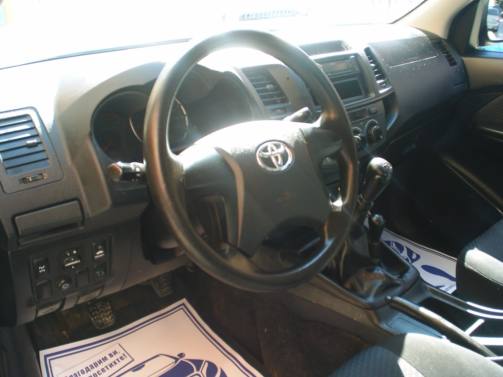 Toyota Hilux 2.5 D-4D 4x4 - изображение 9