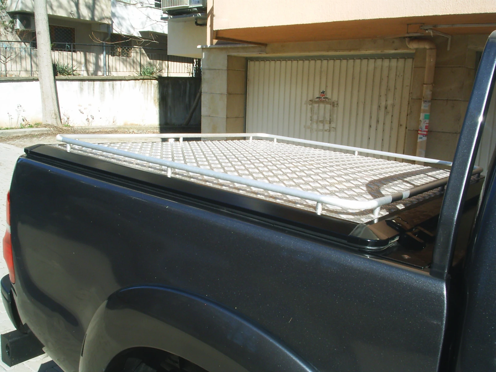 Toyota Hilux 2.5 D-4D 4x4 | Mobile.bg � ����������� 14