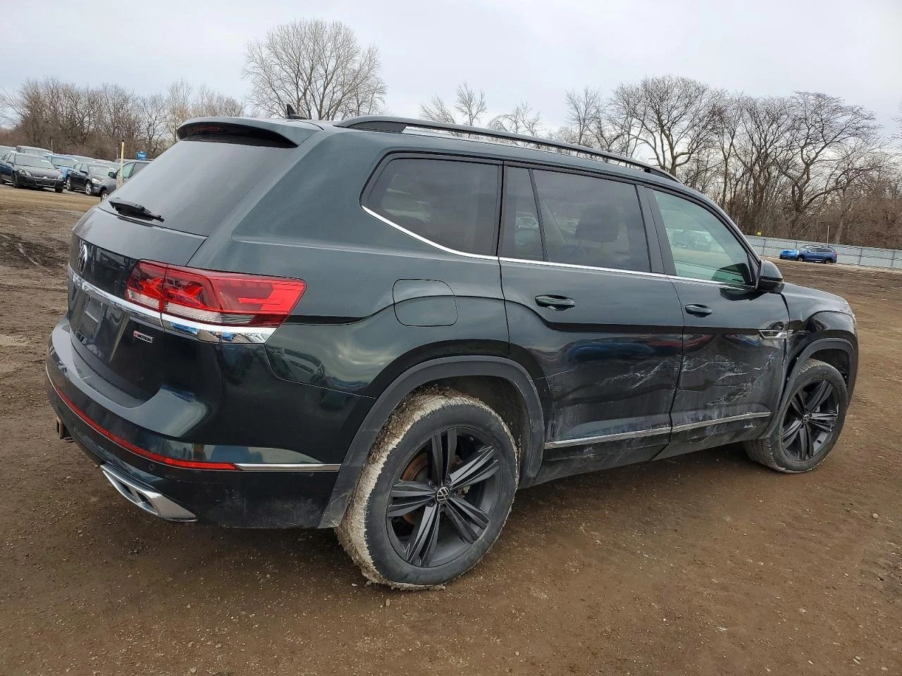 VW Atlas * 3.6* 7МЕСТЕН* КОЖА* ПОДГРЕВ* НАВИ* ПАРКТРОНИК*  - изображение 3