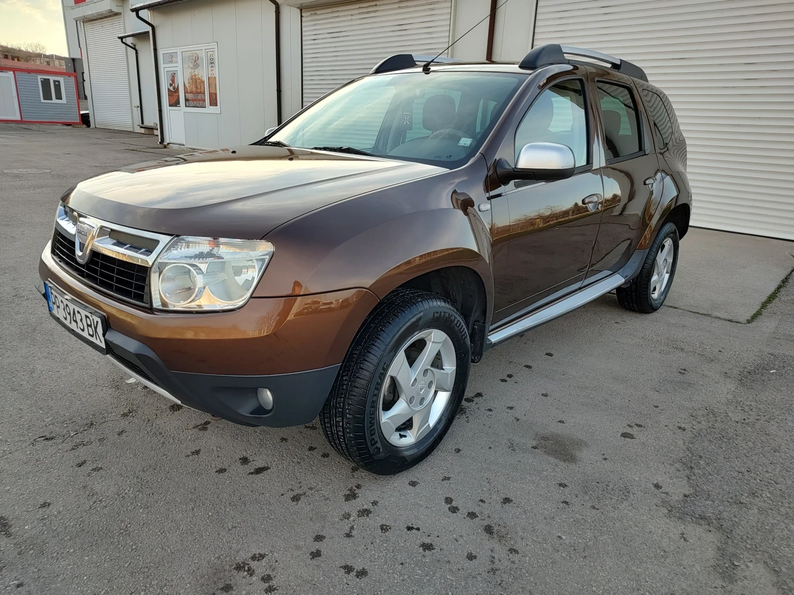Dacia Duster, снимка 3 - Автомобили и джипове - 53841558