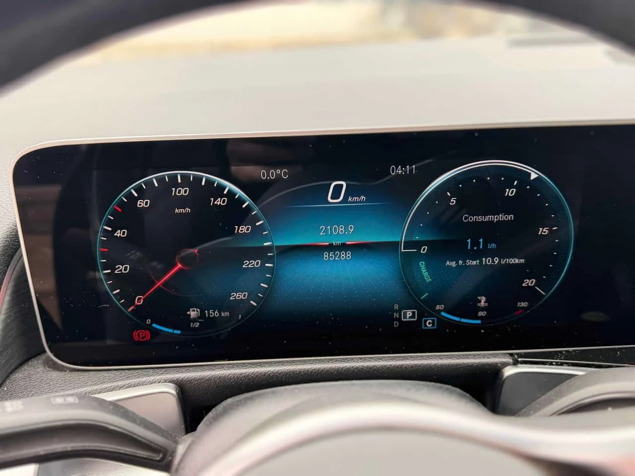 Mercedes-Benz GLB 250  CARFAX, снимка 8 - Автомобили и джипове - 54078751