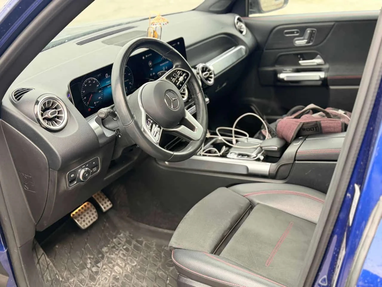 Mercedes-Benz GLB 250  CARFAX, снимка 5 - Автомобили и джипове - 54078751