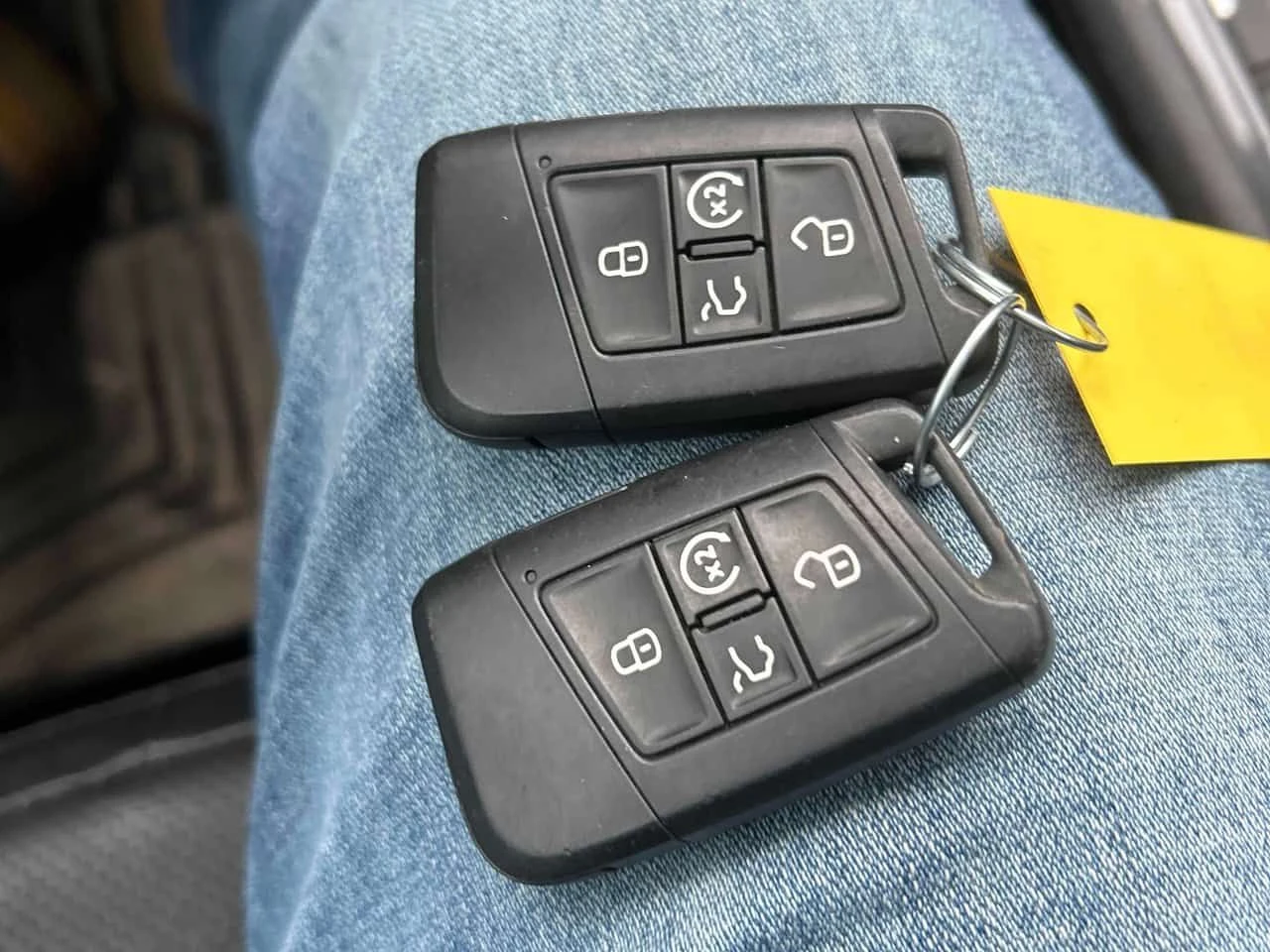 VW Tiguan Highline R Line /360/ОБДУХВАНЕ/ПОДГРЕВИ/LED , снимка 17 - Автомобили и джипове - 54109334