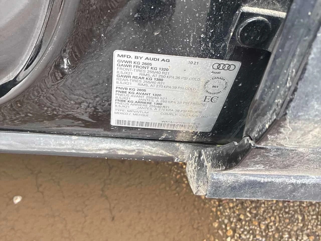 Audi SQ5 * Progressiv * DISTRONIC* PANORAMA* , снимка 11 - Автомобили и джипове - 54162146