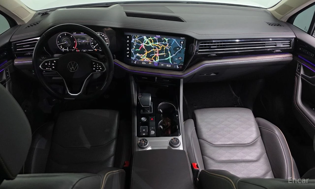 VW Touareg * 3.0TDI* PRESTIGE* HUD* ПОДГРЕВ* ОБДУХВАНЕ* ПАНОР, снимка 6 - Автомобили и джипове - 54497463