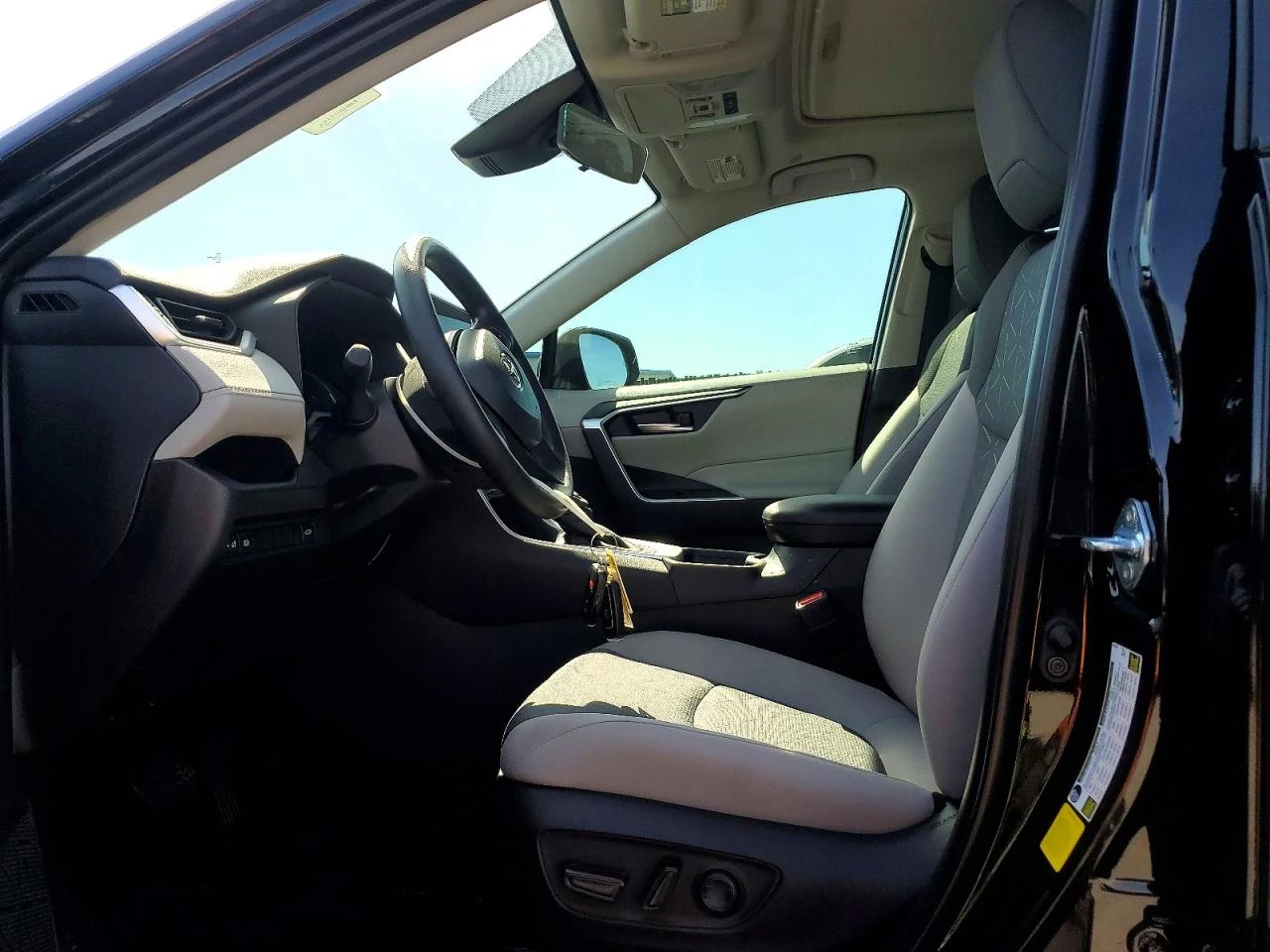 Toyota Rav4 2.5l Xle, снимка 7 - Автомобили и джипове - 54556926