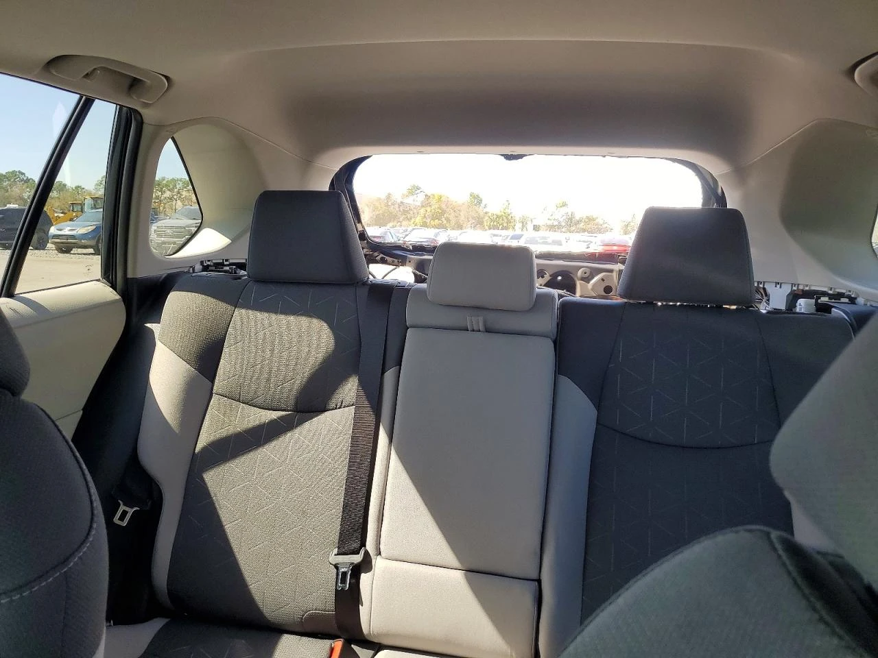Toyota Rav4 2.5l Xle, снимка 10 - Автомобили и джипове - 54556926