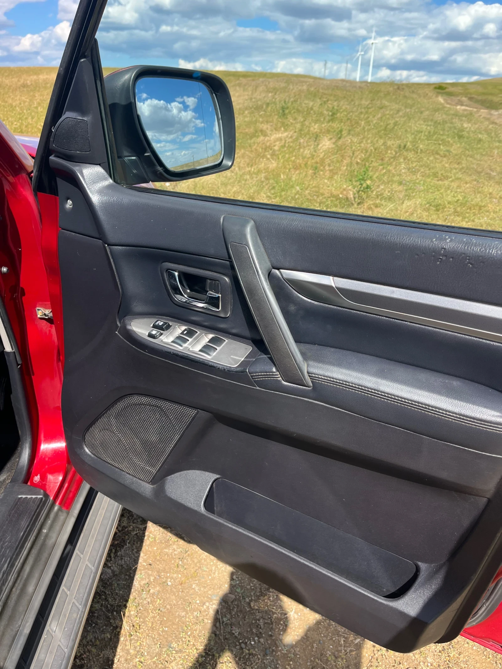 Mitsubishi Pajero, снимка 10 - Автомобили и джипове - 54828601