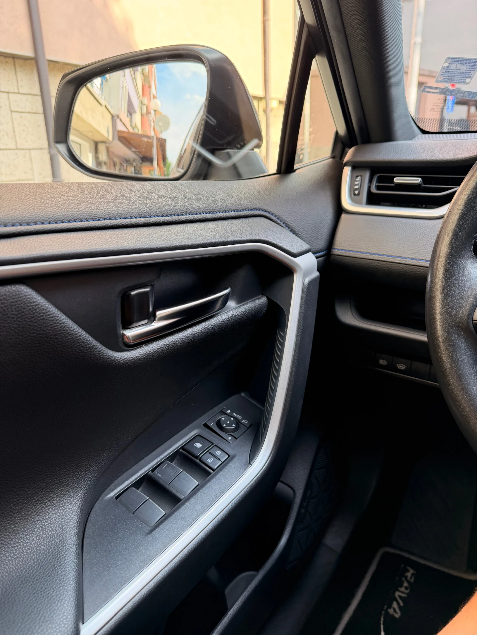 Toyota Rav4 Toyota RAV4 AWD Hybrid Luxury | 2023 �. | 2.5 Hybr | Mobile.bg � ����������� 8