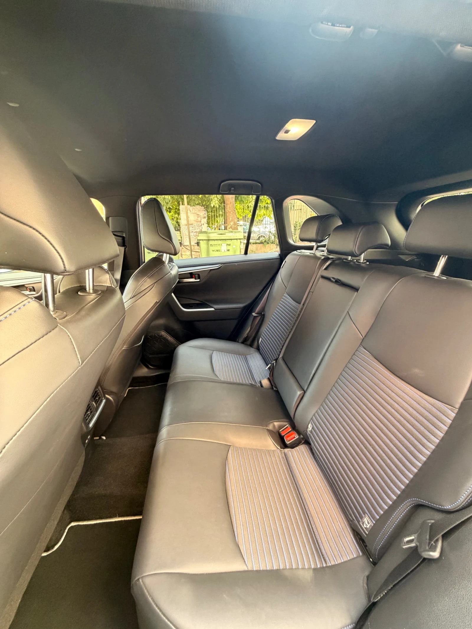 Toyota Rav4 Toyota RAV4 AWD Hybrid Luxury | 2023 �. | 2.5 Hybr | Mobile.bg � ����������� 13