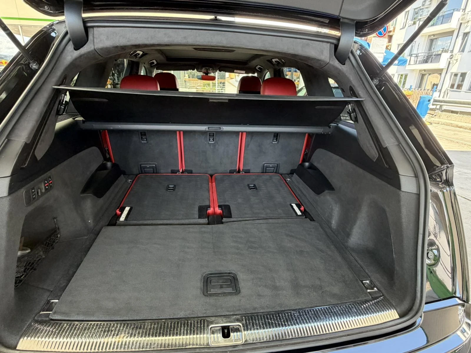 Audi SQ7 4 0TDI, 435кс, 18г.7мес.КАТО НОВА., снимка 15 - Автомобили и джипове - 55423284