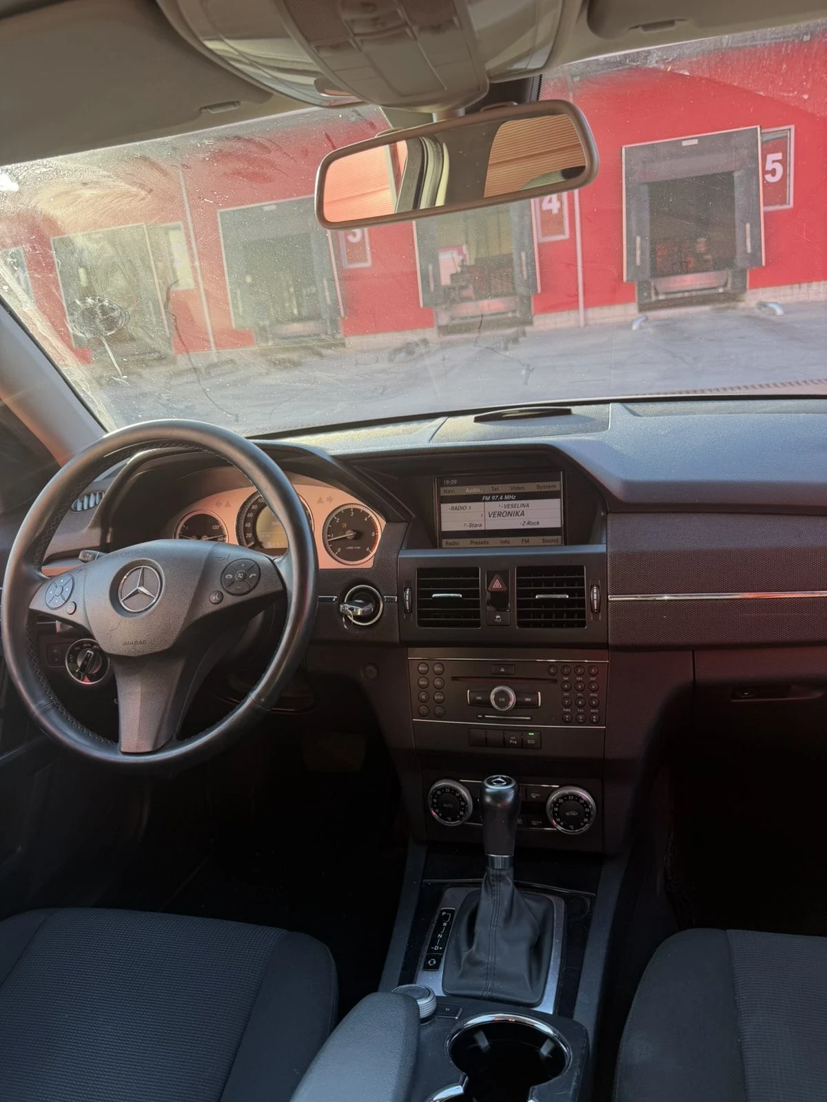 Mercedes-Benz GLK 220 CDI, снимка 2 - Автомобили и джипове - 55536105