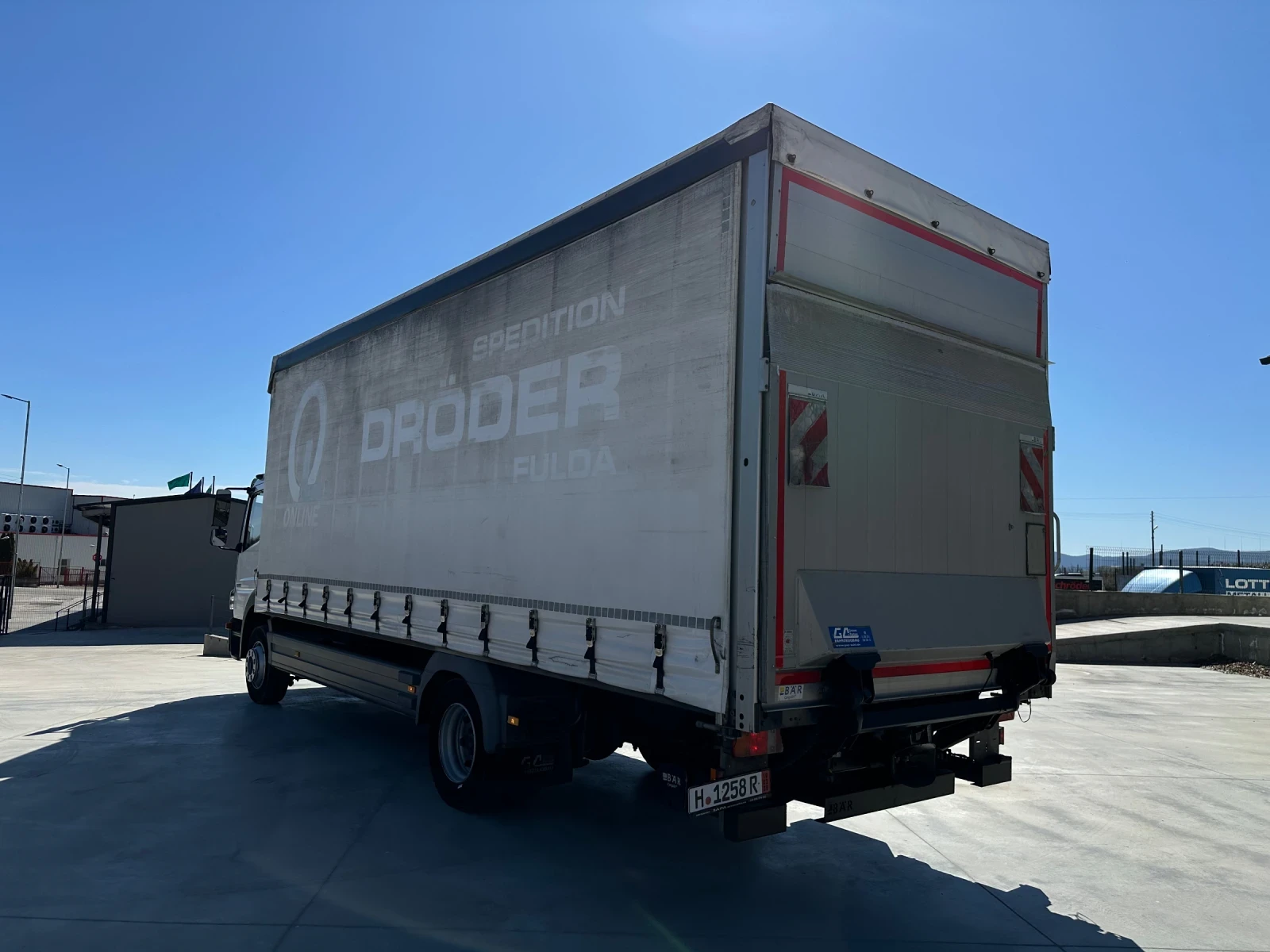 Mercedes-Benz Atego 1222* Щора* Климатик* Топ състояние. - изображение 5