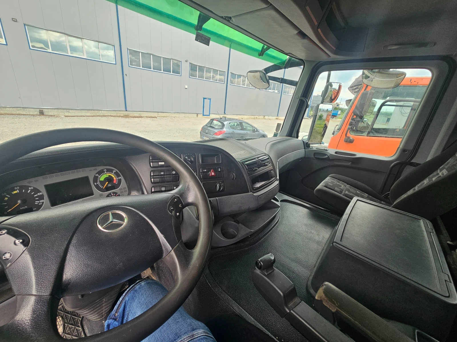 Mercedes-Benz Actros 4146 - изображение 8