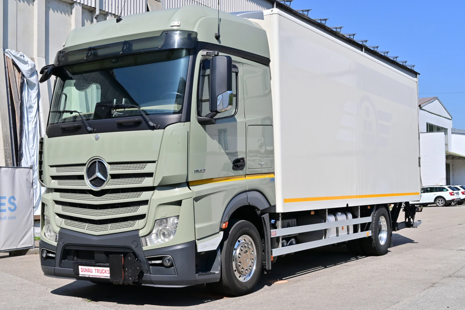 Mercedes-Benz Actros 1843