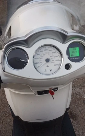Aprilia Scarabeo 300i, снимка 3
