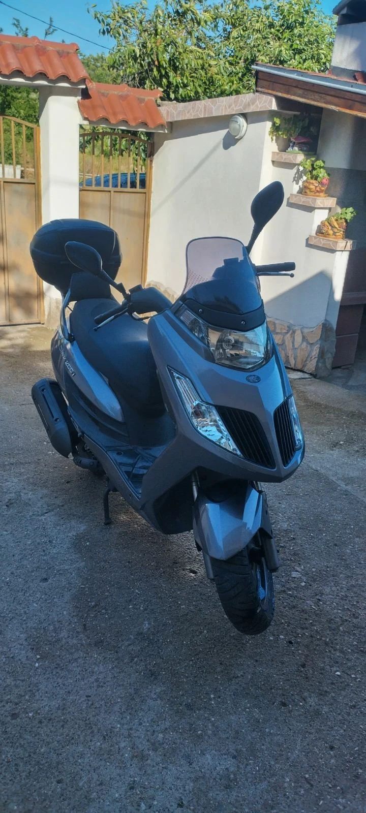 Kymco Dink 200